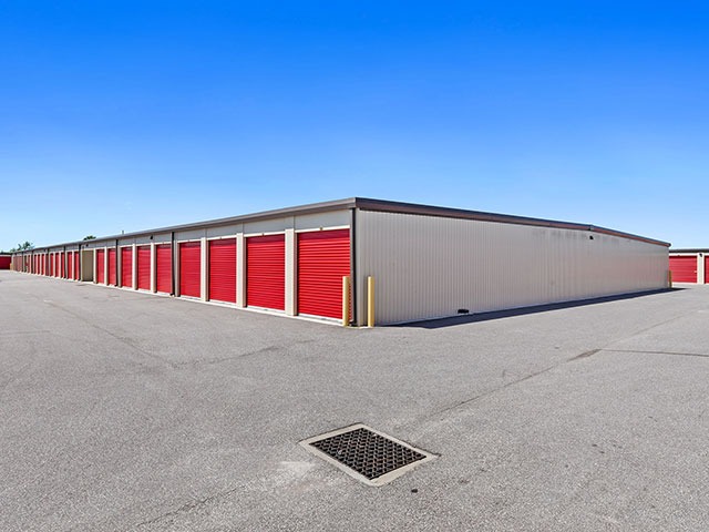 Store Space Self Storage - Photo 4