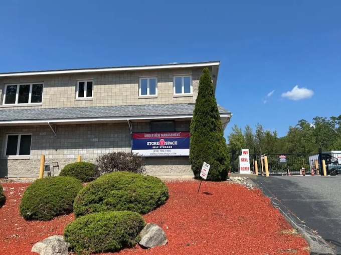 Store Space Self Storage - Photo 1