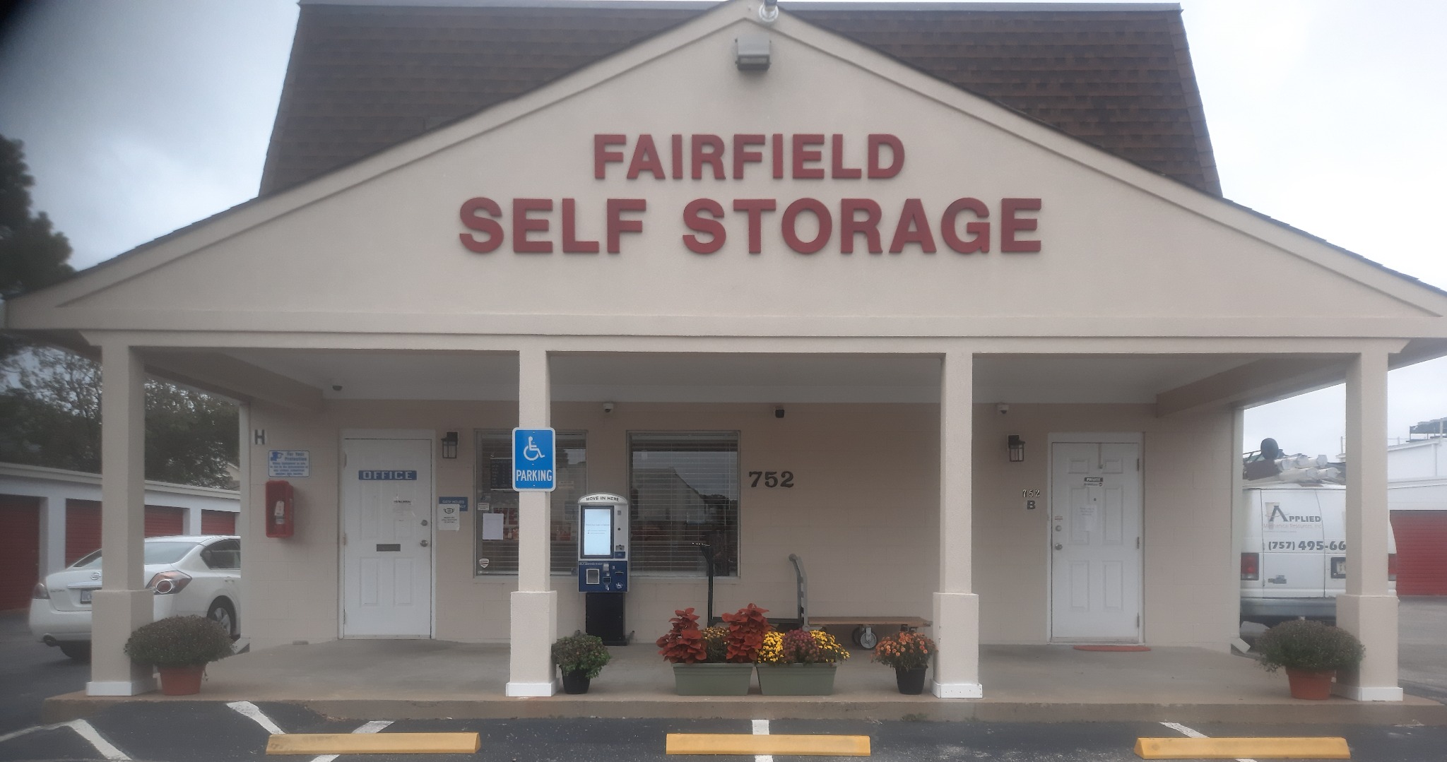 Fairfield Self Storage at 752 Lord Dunmore Dr