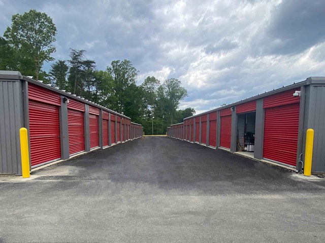 Store Space Self Storage at 8201 Woodyard Rd