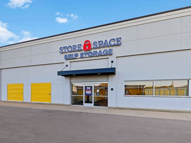 Store Space Self Storage at 2324 Sagamore Pkwy S