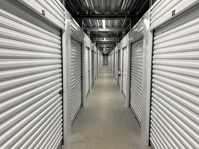 Store Space Self Storage - Photo 2