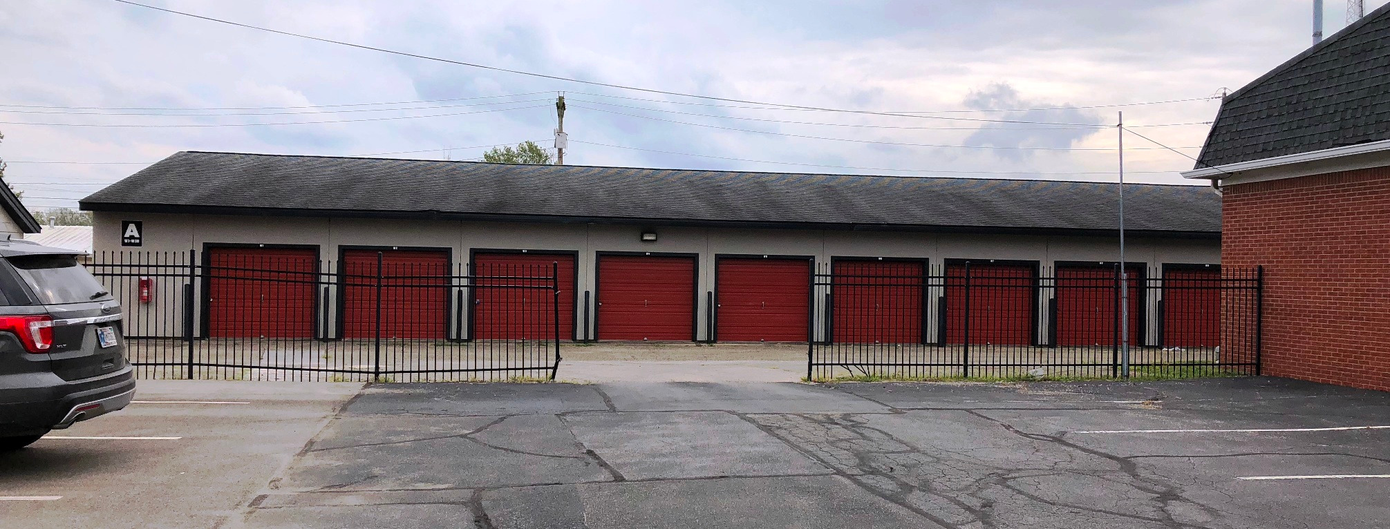 Red Door Storage West at 1111 E Main St