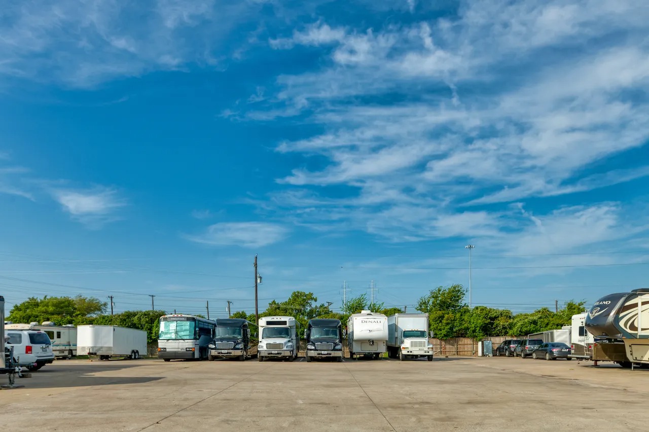 Mayes RV & Boat Storage - Photo 3