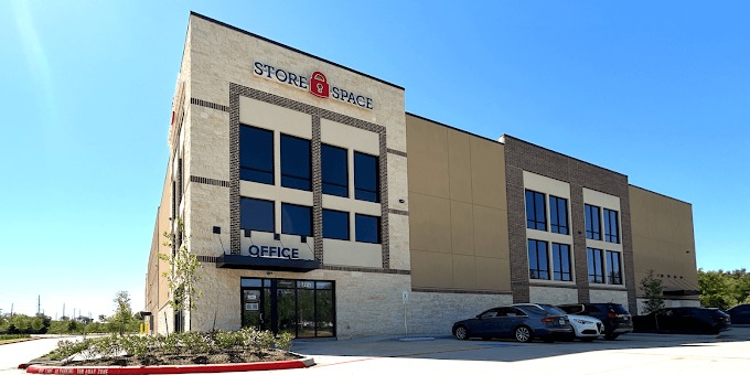 Store Space Self Storage - Photo 1