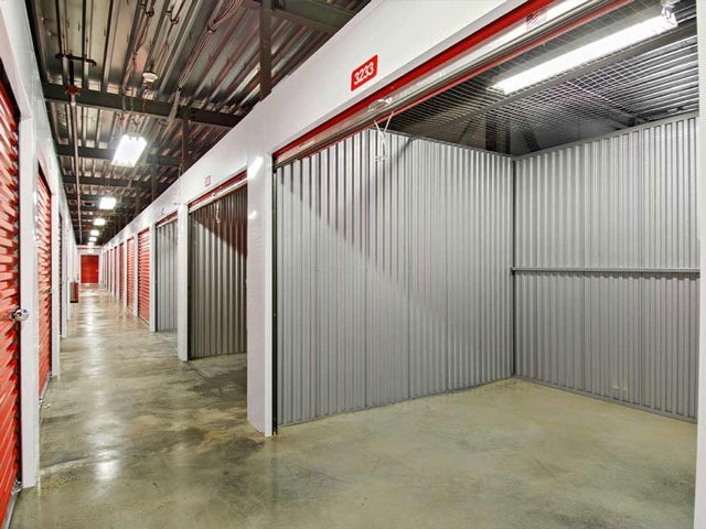 Store Space Self Storage - Photo 4