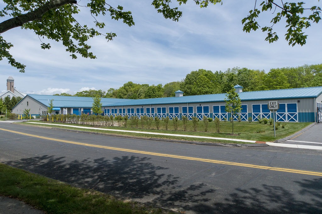 Storage Place Niantic - Photo 2